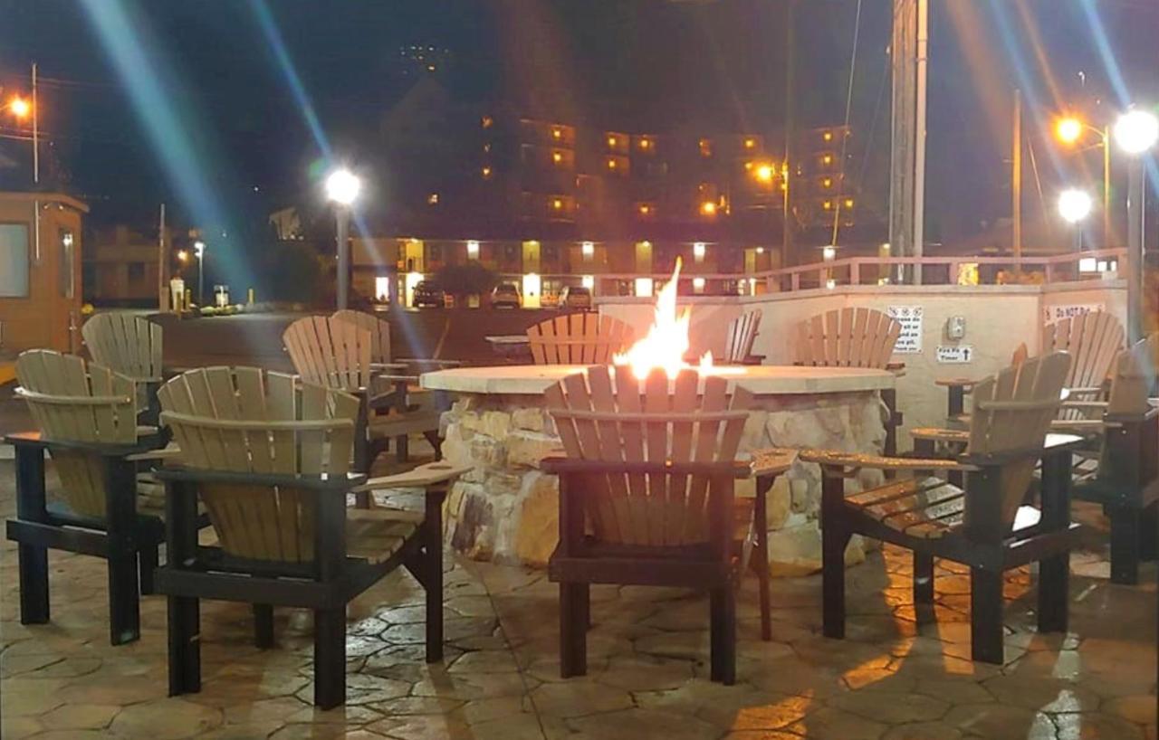 Howard Johnson By Wyndham Downtown Gatlinburg Extérieur photo
