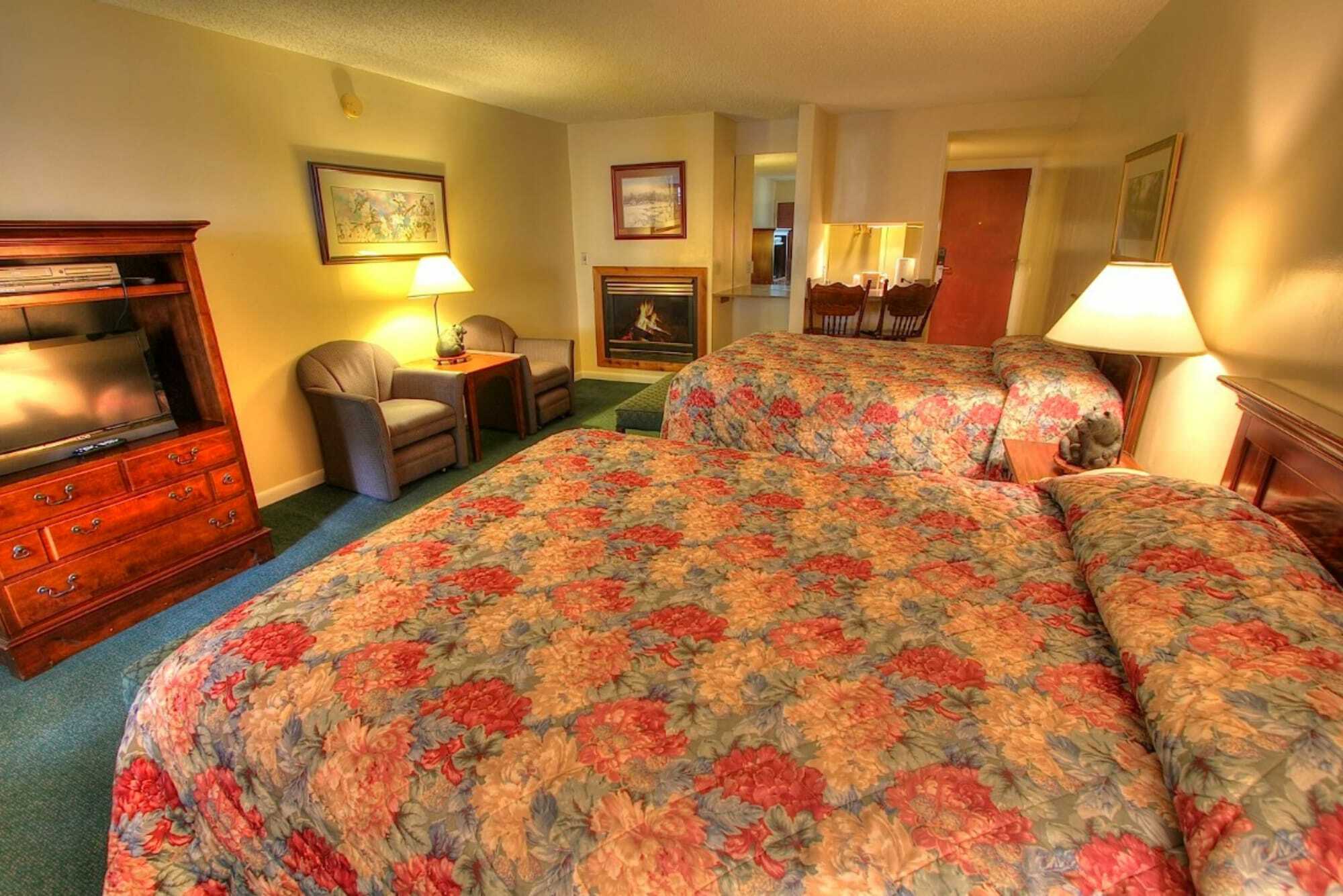 Howard Johnson By Wyndham Downtown Gatlinburg Extérieur photo